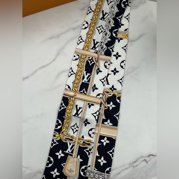 ❌SOLD❌🔥Louis Vuitton•Monogram Confidential Bandeau - Picture 2 of 7